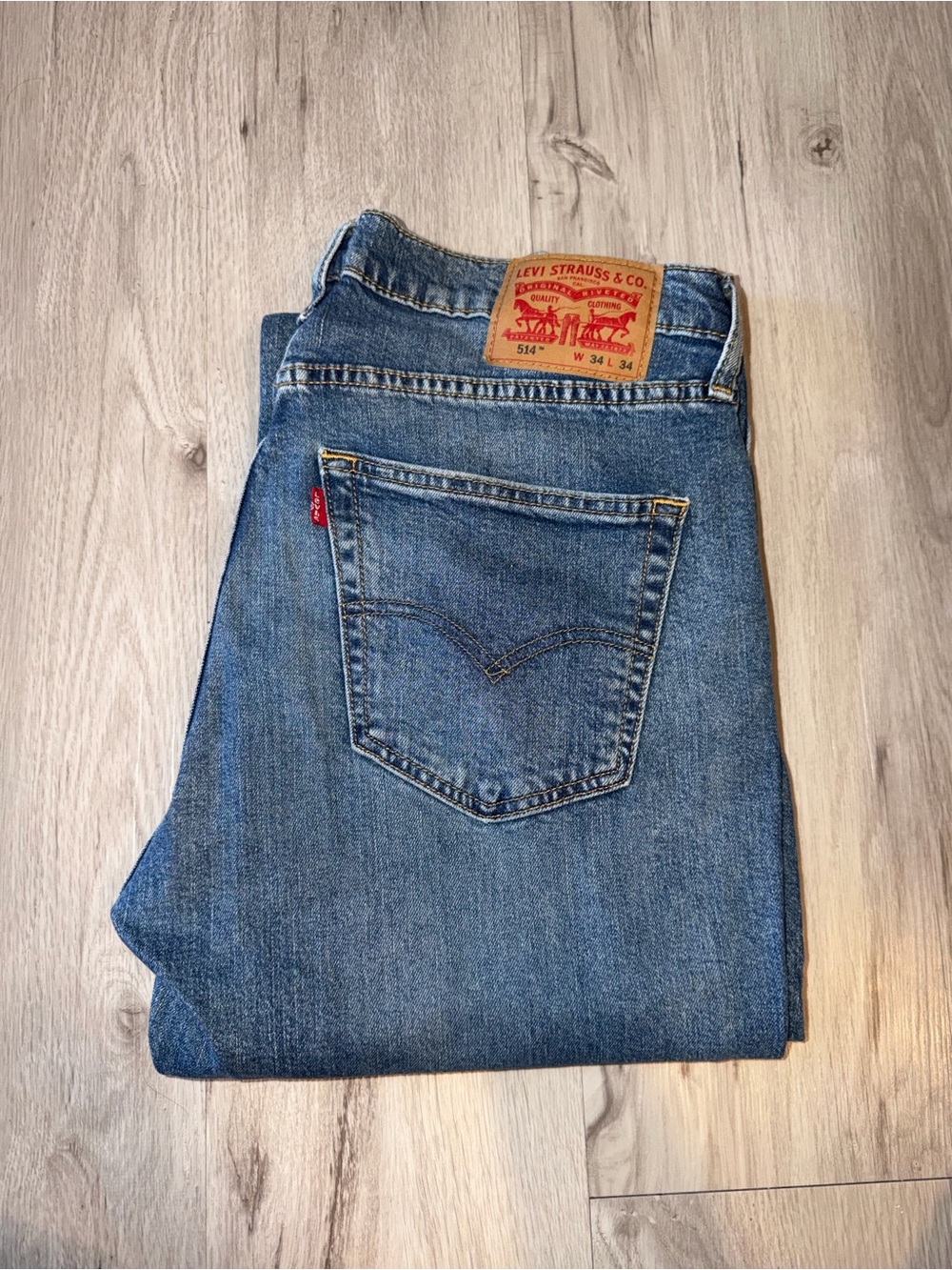 Levi's Men’s Classic Straight Blue Denim Jeans